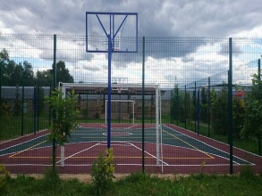Забор на спортивную площадку 64 метра фото в Городце